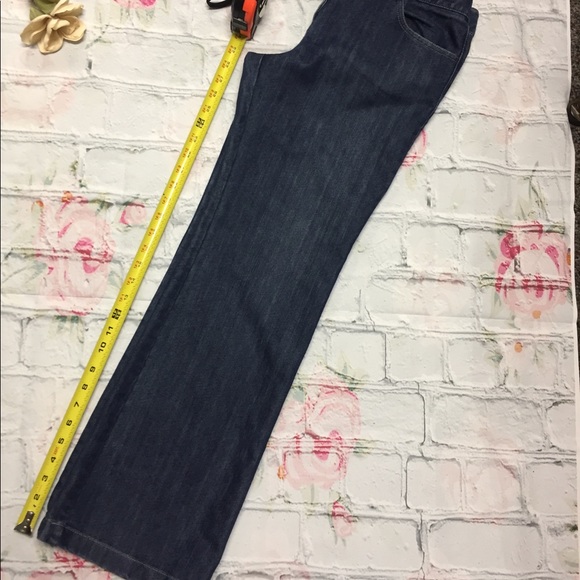 Ann Taylor Petite SZ 6P Medium Wash Denim Jeans - Picture 5 of 7
